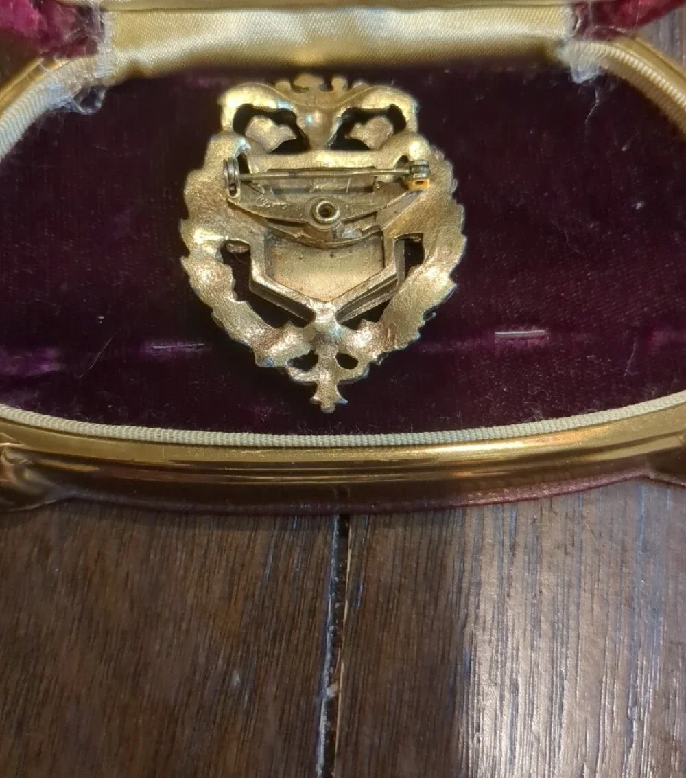 Vintage Coro Coat Of Arms Gold Crest Heraldic Brooch with Red and White Enamel